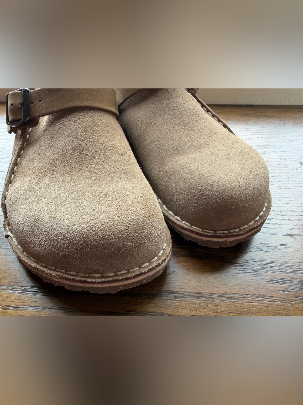 Like New!! Birkenstock Lutry Suede Boston Clogs in Gray Taupe - Picture 2 of 10